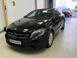 Svart Begagnad 2014 Mercedes A200 Style Halvkombi | 115 000 kr (Marknadspris)