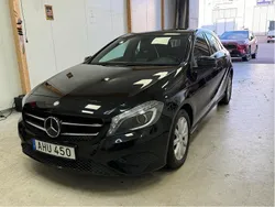 Svart Begagnad 2014 Mercedes A200 Style Halvkombi | 115 000 kr (Marknadspris)