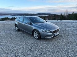 Begagnad 2016 Volvo V40 Halvkombi | 130 000 kr (Bra pris)