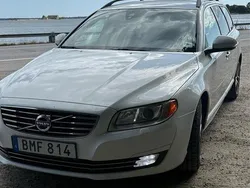 Vit Begagnad 2014 Volvo V70 Momentum Kombi | 90 000 kr (Bra pris)