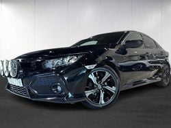 Svart (black) Begagnad 2019 Honda Civic Elegance Halvkombi | 179 900 kr (Marknadspris)