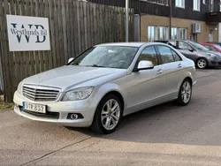 Silver Begagnad 2007 Mercedes C200 Sedan | 89 900 kr (Lite dyr)