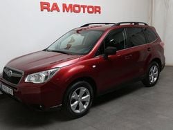 Ljusröd Begagnad 2015 Subaru Forester SUV | 189 900 kr (Marknadspris)