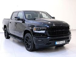Svart (svart metallic ) Begagnad 2022 Dodge Ram Pickup | 799 900 kr (Bra pris)