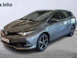 Mörkgrå Begagnad 2018 Toyota Auris Touring Sports Edition Kombi | 204 900 kr (Marknadspris)