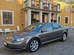Grå Begagnad 2014 VW Phaeton Sedan | 189 000 kr
