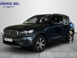 Mörkblå Begagnad 2019 Volvo XC40 Inscription SUV | 299 000 kr (Marknadspris)