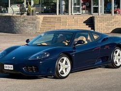 Mörkblå Begagnad 2000 Ferrari 360 Sportkupé | 945 000 kr
