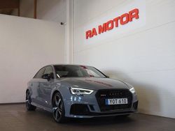 Grå (nardo grå) Begagnad 2017 Audi RS3 Design Halvkombi | 459 900 kr (Marknadspris)