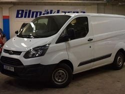 Vit Begagnad 2015 Ford Transit Custom Minibuss | 109 000 kr
