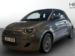 Grå (grey) Begagnad 2022 Fiat 500e Icon Halvkombi | 209 900 kr (Marknadspris)