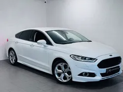 Vit Begagnad 2016 Ford Mondeo Business Edition Halvkombi | 109 900 kr (Marknadspris)
