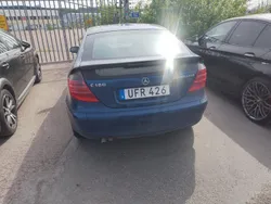 Blå Begagnad 2003 Mercedes C180 Sportkupé | 10 000 kr