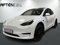 Vit Begagnad 2022 Tesla Model Y Standard Range SUV | 389 800 kr (Lite dyr)