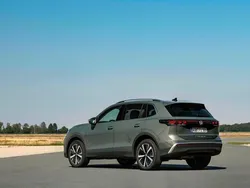 Ny 2024 VW Tiguan Elegance SUV | 460 900 kr (Bra pris)