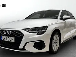 Vit Begagnad 2022 Audi A3 Sportback Proline Halvkombi | 269 000 kr (Marknadspris)
