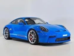Blå Begagnad 2022 Porsche 911 GT3 Sportkupé | 2 195 000 kr (Marknadspris)