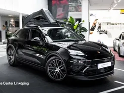 Svart (black) Begagnad 2024 Porsche Macan SUV | 999 000 kr (Marknadspris)