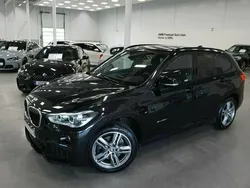 Svart Begagnad 2017 BMW X1 M Sport SUV | 239 800 kr (Marknadspris)