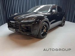 Svart Begagnad 2024 Porsche Cayenne Turbo E-Hybrid SUV | 2 279 000 kr