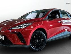 Röd (red) Begagnad 2023 MG MG4 EV Halvkombi | 214 900 kr (Superpris)