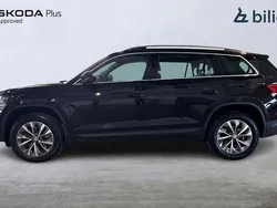 Svart Begagnad 2022 Skoda Kodiaq Style SUV | 369 800 kr (Marknadspris)