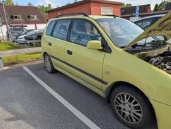 Gul Begagnad 2003 Mitsubishi Space Star Kombi | 5 500 kr (Superpris)