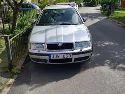 Silver Begagnad 2006 Skoda Octavia Tour Kombi | 19 000 kr (Marknadspris)