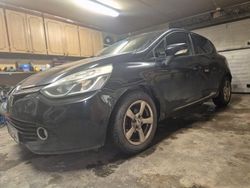 Svart Begagnad 2014 Renault Clio IV Halvkombi | 42 500 kr (Marknadspris)