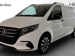 Vit (white) Ny 2024 Mercedes Vito Minibuss | 664 862 kr (Marknadspris)