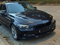 Blå Begagnad 2013 BMW 318 Sport Line Sedan | 69 500 kr (Bra pris)