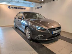 Brun Begagnad 2015 Mazda 3 Inclusive Halvkombi | 129 900 kr (Marknadspris)