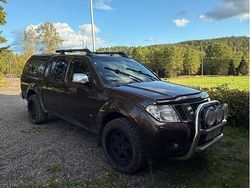Brun Begagnad 2012 Nissan Navara Pickup | 65 000 kr (Superpris)