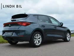 Grå Begagnad 2021 Seat Leon Comfort Halvkombi | 194 900 kr