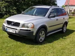 Grå Begagnad 2005 Volvo XC90 Kinetic SUV | 28 000 kr