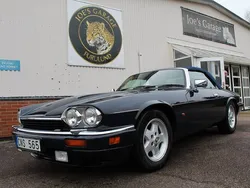 Mörkblå Begagnad 1994 Jaguar XJS Cab | 299 000 kr