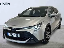 Silver Begagnad 2022 Toyota Corolla SUV | 294 900 kr (Lite dyr)