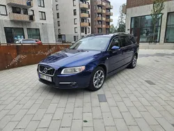 Blå Begagnad 2012 Volvo V70 Momentum Kombi | 92 000 kr (Marknadspris)