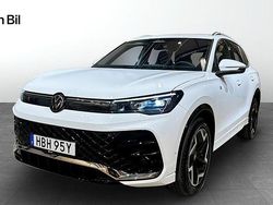 Vit Begagnad 2025 VW Tiguan R-line SUV | 469 900 kr (Marknadspris)