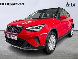 Röd Begagnad 2023 Seat Arona Style SUV | 209 900 kr (Marknadspris)