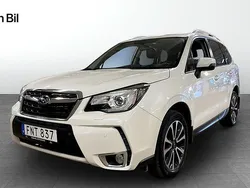 Vit Begagnad 2018 Subaru Forester SUV | 244 900 kr (Marknadspris)