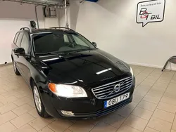 Svart Begagnad 2013 Volvo V70 Kinetic Kombi | 109 900 kr (Marknadspris)