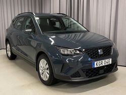Blå Begagnad 2024 Seat Arona Style SUV | 209 900 kr (Marknadspris)