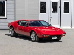 Röd Begagnad 1971 De Tomaso Pantera | 1 220 000 kr