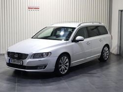 Vit Begagnad 2014 Volvo V70 Inscription Kombi | 79 900 kr (Marknadspris)