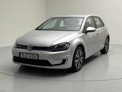 Silver Begagnad 2017 VW e-Golf Halvkombi | 120 000 kr