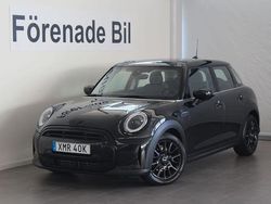 Svart Begagnad 2022 Mini Cooper Halvkombi | 239 000 kr (Lite dyr)