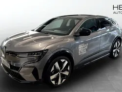 Grå (grey) Begagnad 2024 Renault Mégane Techno Halvkombi | 459 900 kr