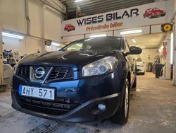 Mörkblå Begagnad 2011 Nissan Qashqai +2 SUV | 69 900 kr (Marknadspris)