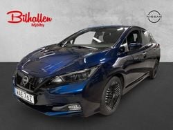Mörkblå Begagnad 2022 Nissan Leaf N-Connecta Halvkombi | 219 000 kr (Lite dyr)
